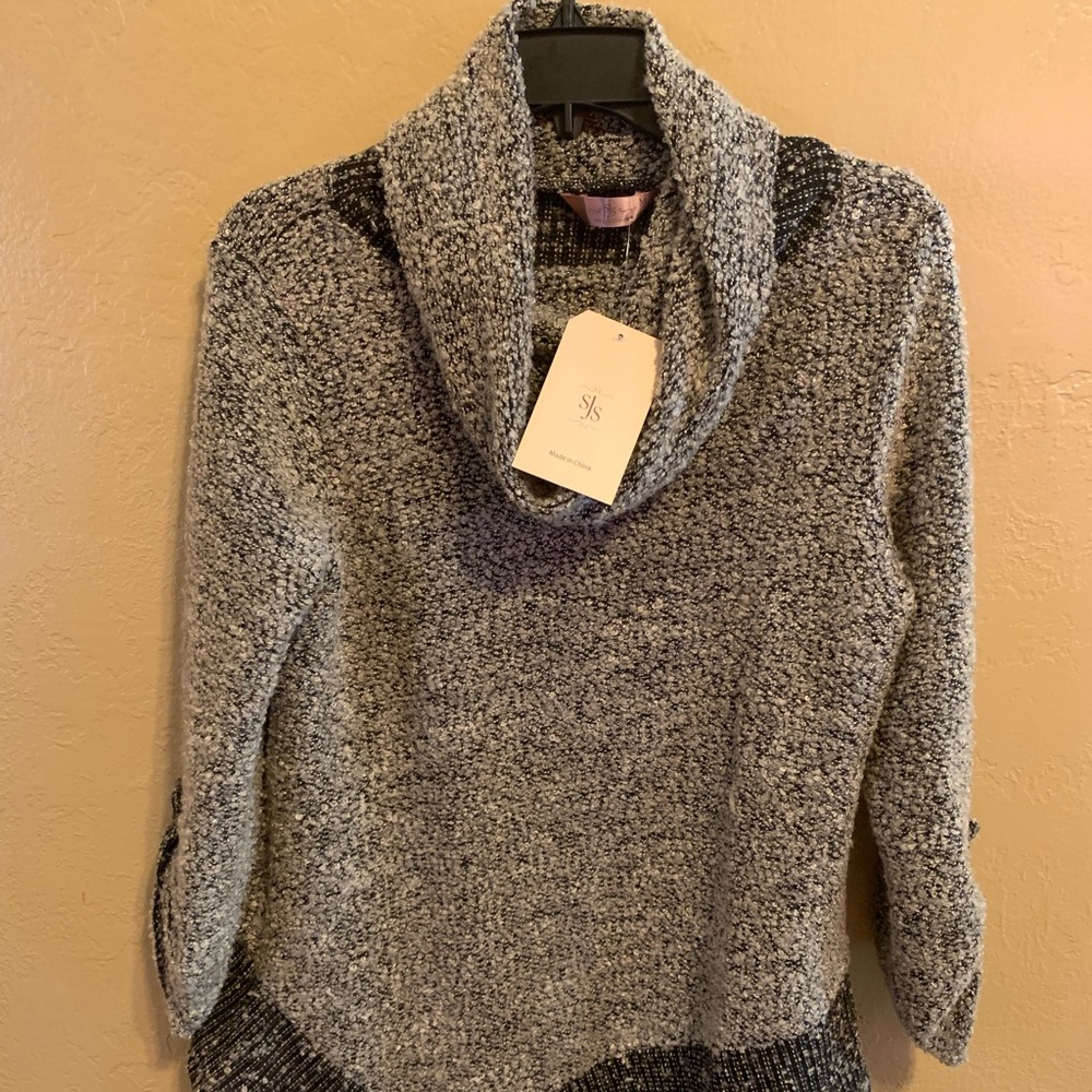 SJS Womens M Multicolor Cowl Neck Nubby Knit Asymmetrical Hem Sweater